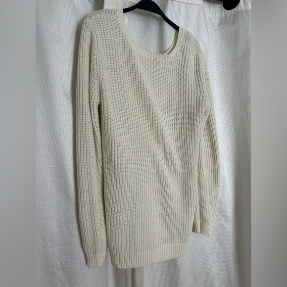 Knit sweater - Picture 1 of 2